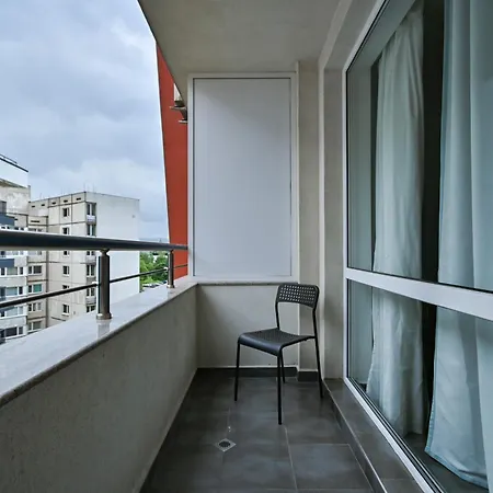 Apartment 19 *